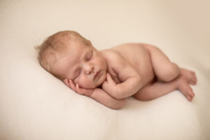 Ann Alzog - pure - Newborn