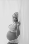 Ann Alzog - farbig - Babybauch